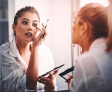 Dicas de maquiagens rápidas antes de um compromisso por vídeo